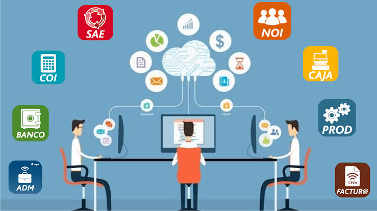 Pantalla de software administrativo en una computadora de oficina